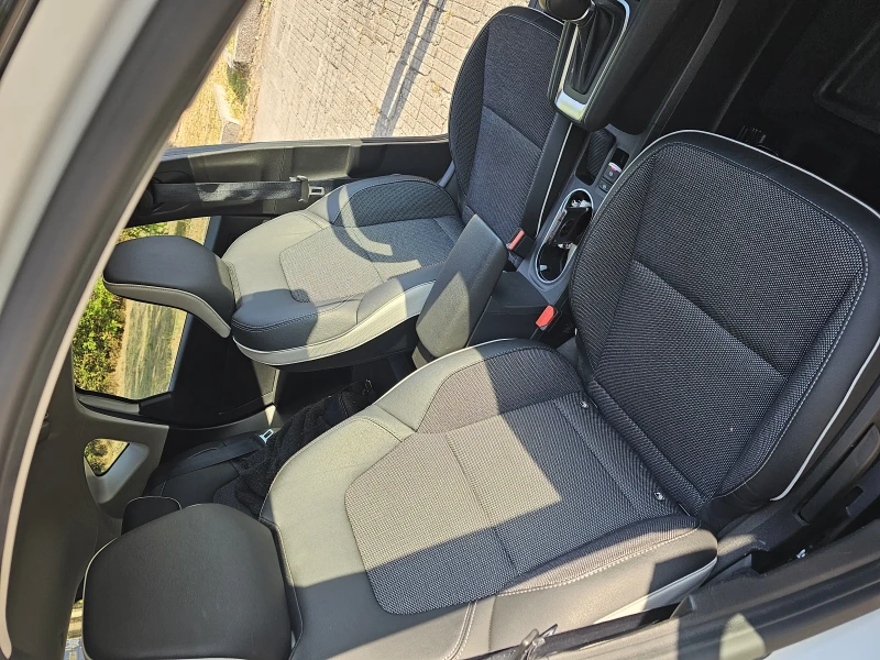 Renault Captur 1300, снимка 10 - Автомобили и джипове - 52749234