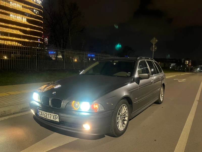 BMW 530 I Touring, снимка 5 - Автомобили и джипове - 52860262
