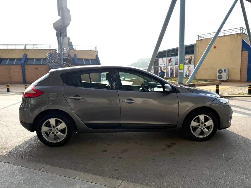 Renault Megane 6 МЕСЕЦА ГАРАНЦИЯ/1.5DCI 110к.с. Перфектна, снимка 5 - Автомобили и джипове - 52883948