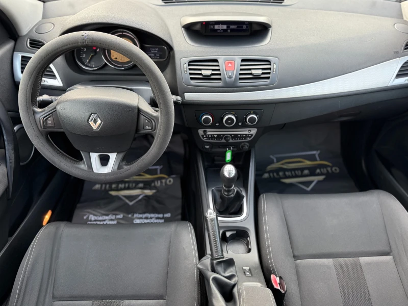 Renault Megane 6 МЕСЕЦА ГАРАНЦИЯ/1.5DCI 110к.с. Перфектна, снимка 9 - Автомобили и джипове - 52883948