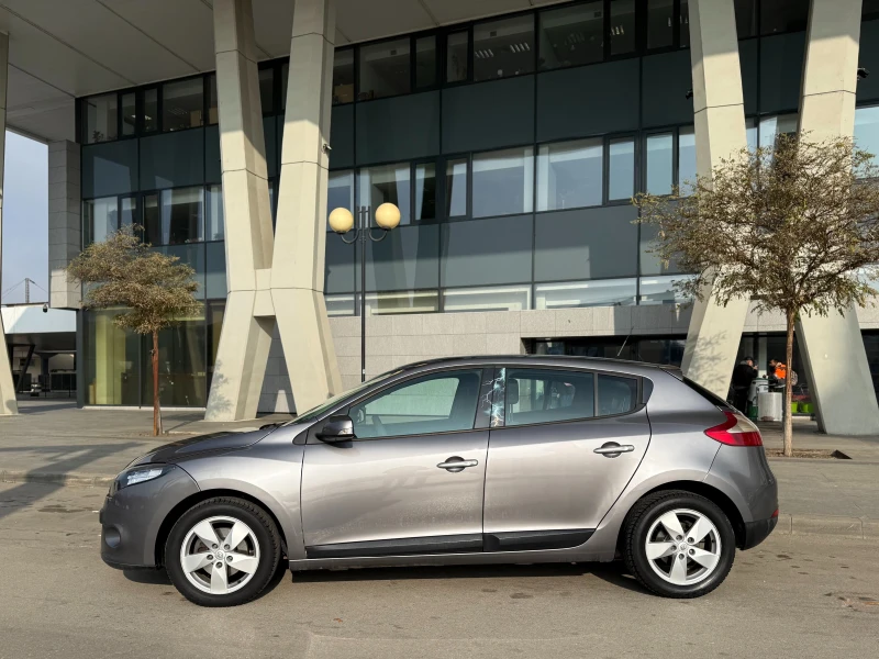 Renault Megane 6 МЕСЕЦА ГАРАНЦИЯ/1.5DCI 110к.с. Перфектна, снимка 2 - Автомобили и джипове - 52883948