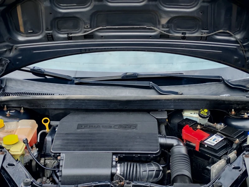 Ford Fiesta, снимка 17 - Автомобили и джипове - 52893179