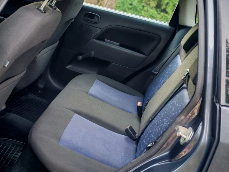 Ford Fiesta, снимка 8 - Автомобили и джипове - 52893179
