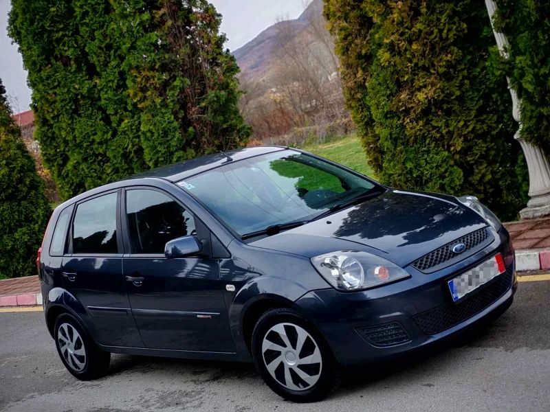 Ford Fiesta, снимка 2 - Автомобили и джипове - 52893179