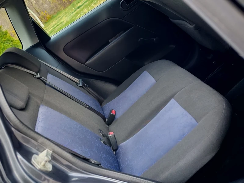 Ford Fiesta, снимка 9 - Автомобили и джипове - 52893179