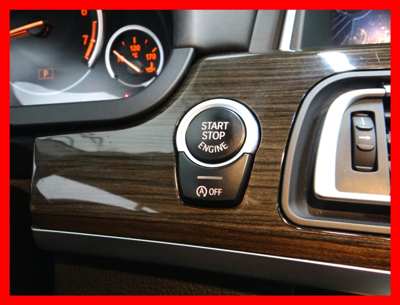 BMW 750 xDrive* АвтоКредит* (ЦЕНА ДО БГ), снимка 14 - Автомобили и джипове - 53290015