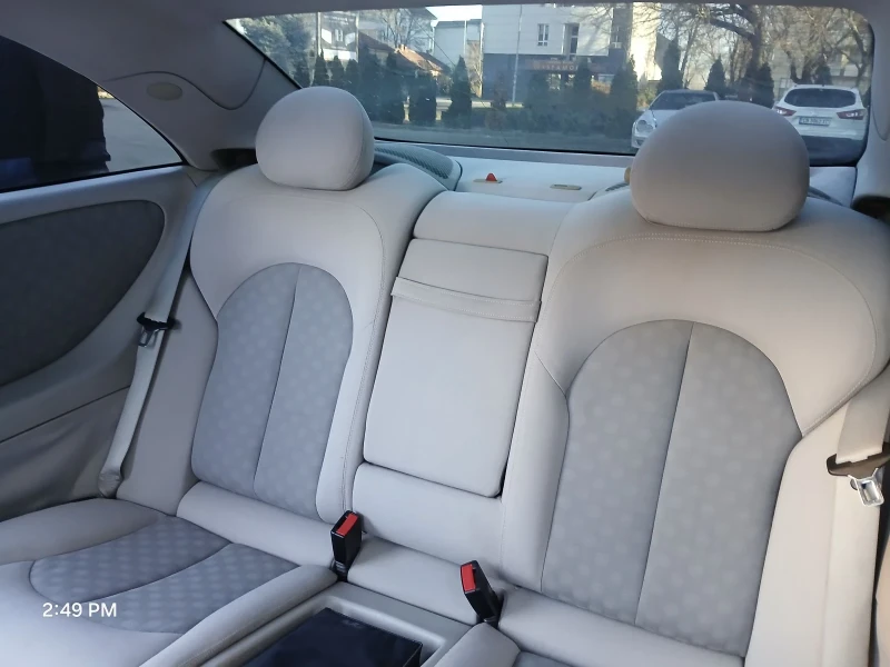 Mercedes-Benz CLK 270 CDI, снимка 6 - Автомобили и джипове - 53526859