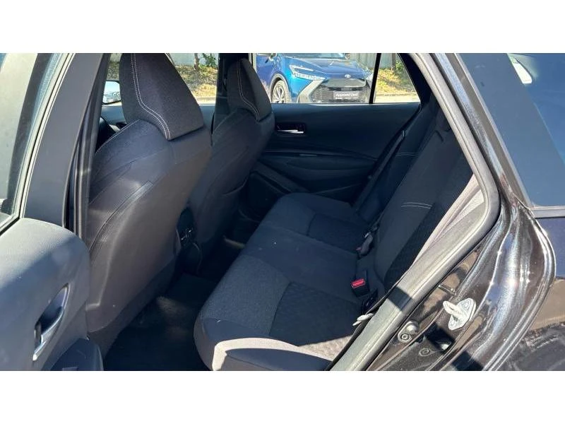 Toyota Corolla TS 1.8HSD EXECUTIVE, снимка 11 - Автомобили и джипове - 55478090