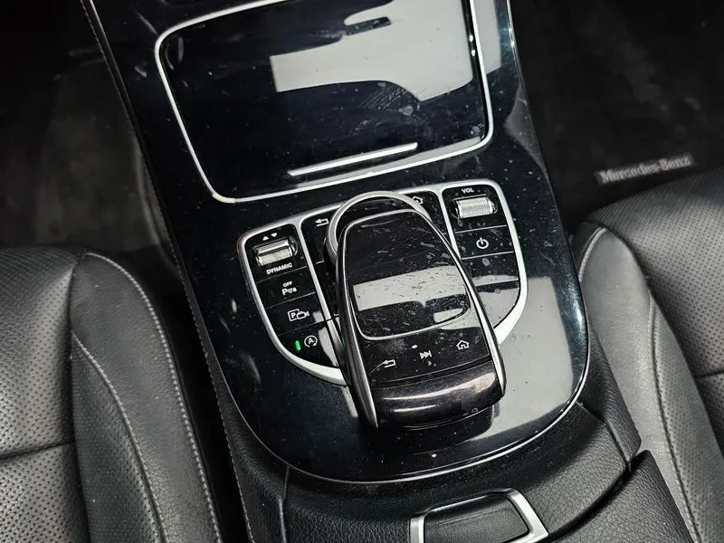 Mercedes-Benz E 200 Avantgarde, снимка 9 - Автомобили и джипове - 56018650