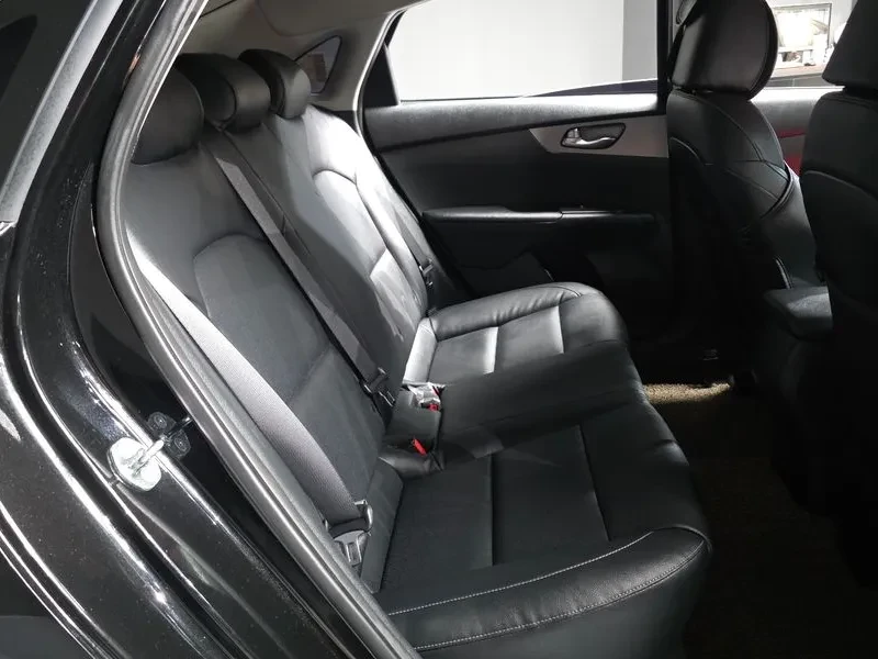 Kia K3  Standard | Mobile.bg � ����������� 12