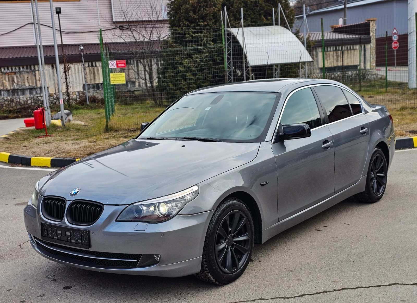 BMW 530 Фейс * Нави * Ксенон - изображение 2