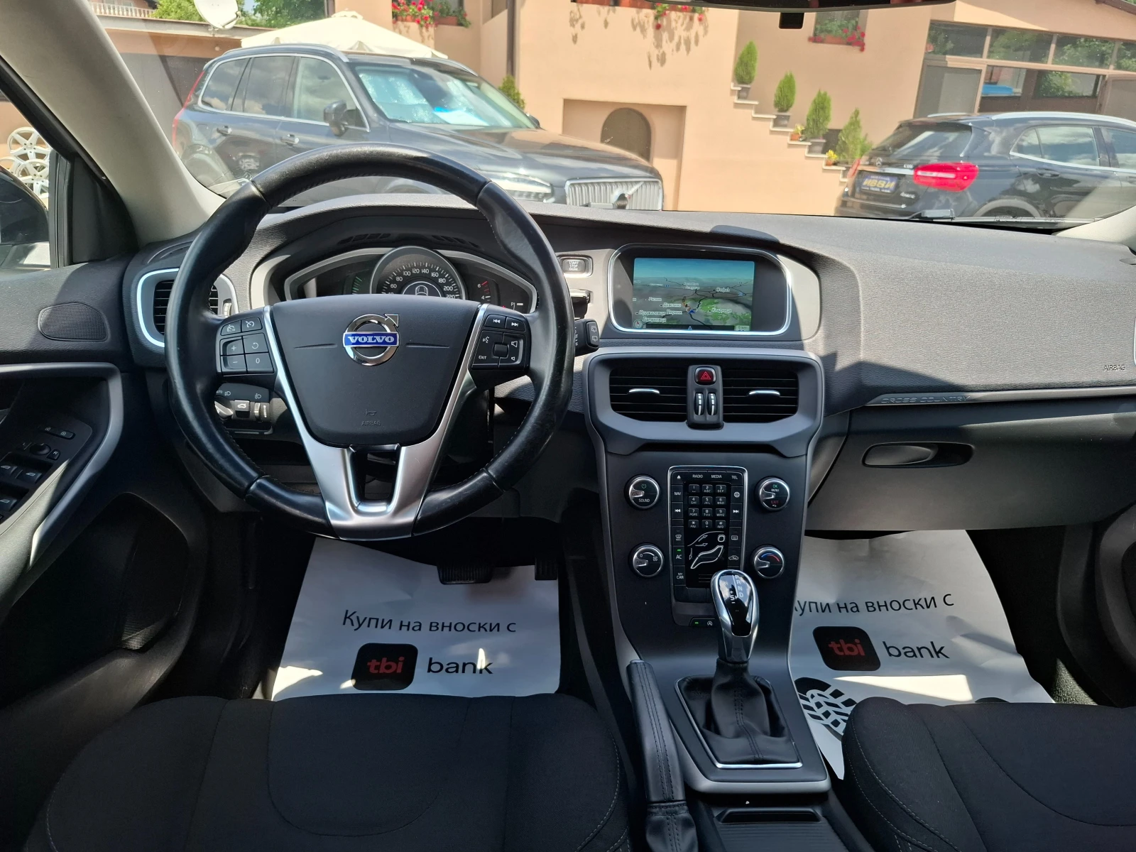 Volvo V40 Cross Country 1.6 D2 AVTOMATIK NAVI - изображение 8