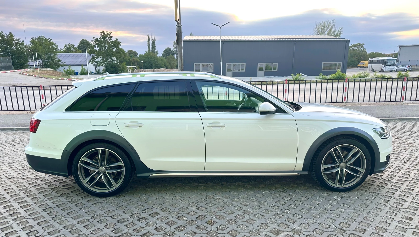 Audi A6 Allroad 3.0TDI 272HP CRT MATRIX 360 ТЕГЛИЧ - изображение 6