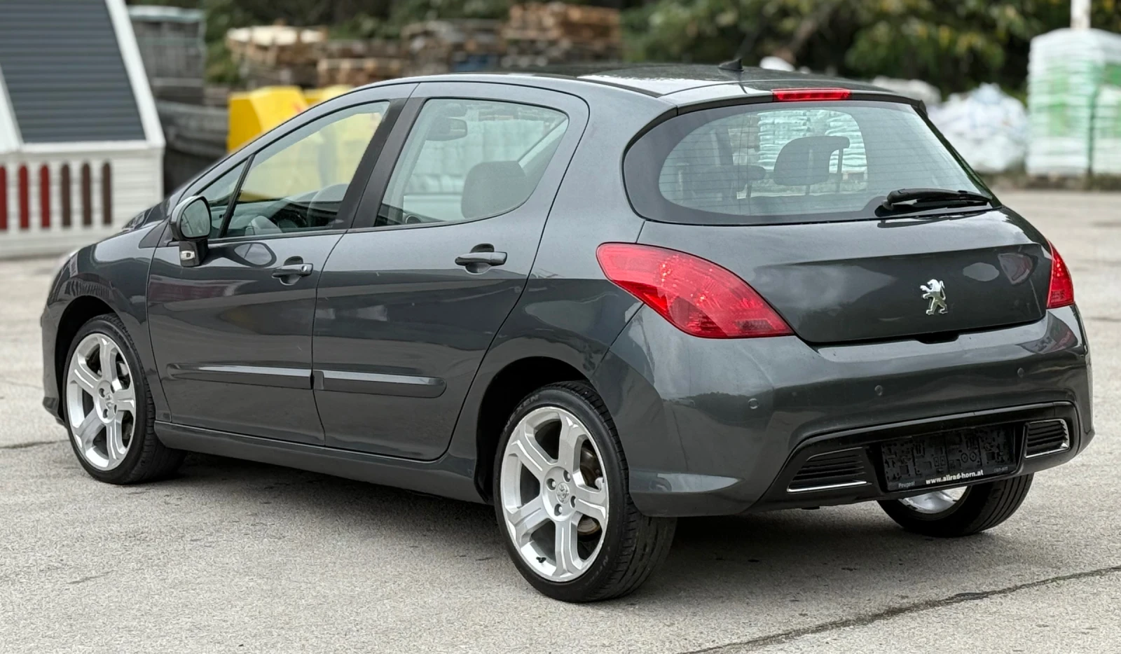 Peugeot 308 2.0HDi 140кс * Навигация* * Панорама* * Ксенон*  - изображение 4