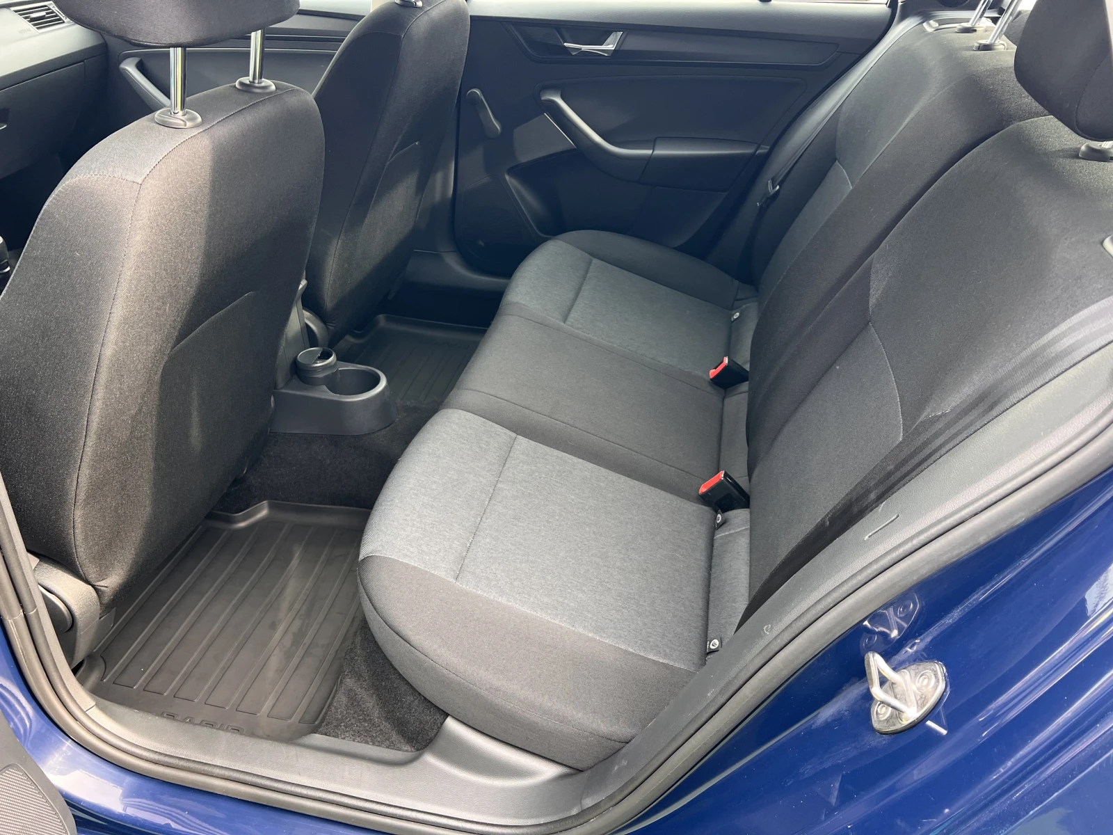 Skoda Rapid Ambition/1.6TDI/116K.C./5MT/N1 - изображение 10