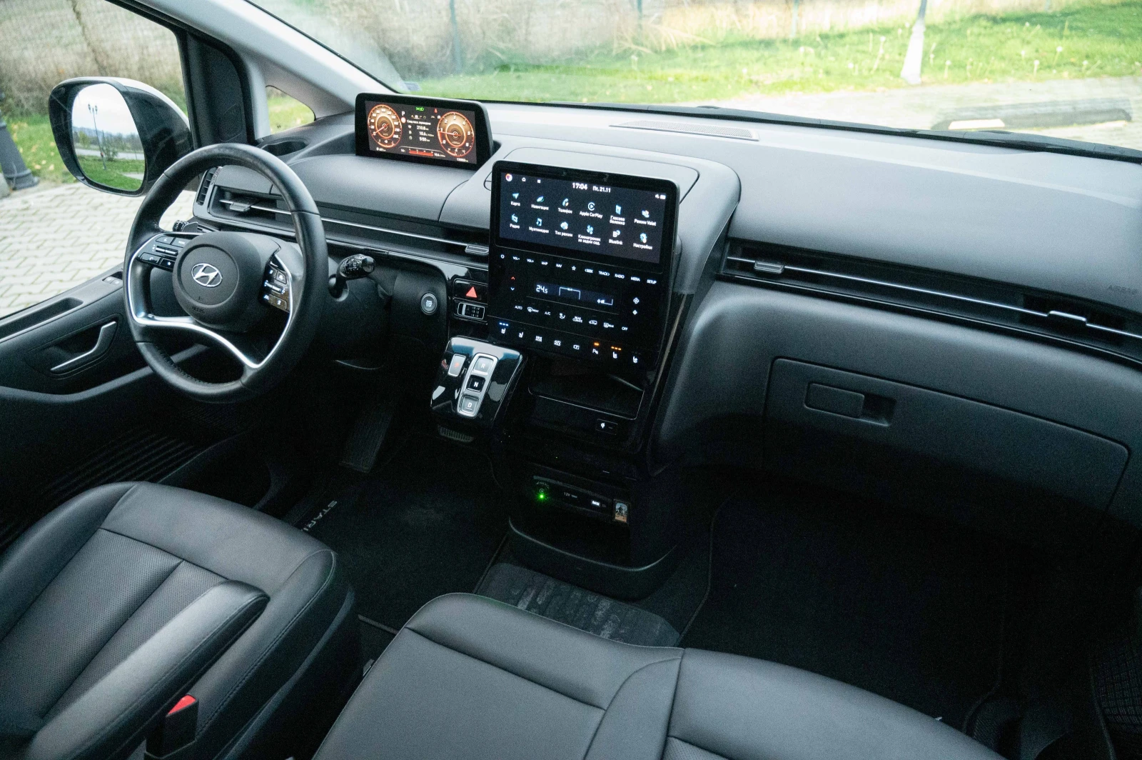 Hyundai Staria 4X4* Luxory* с ДДС - изображение 7