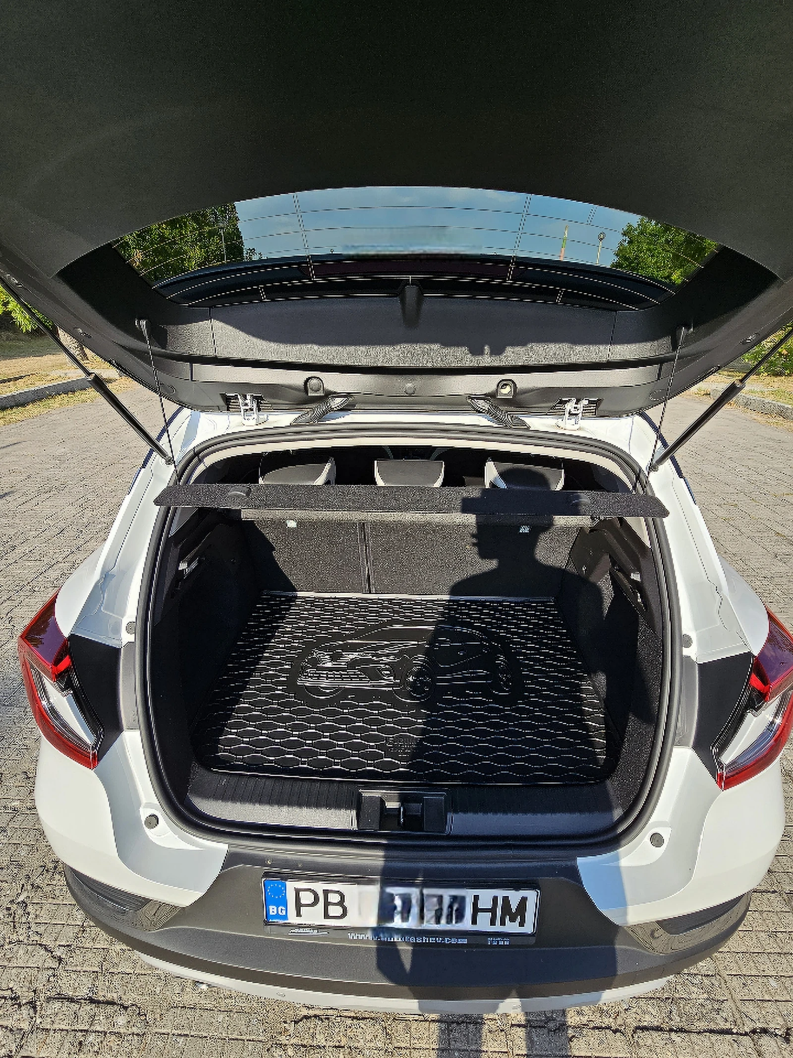 Renault Captur 1300 - изображение 9