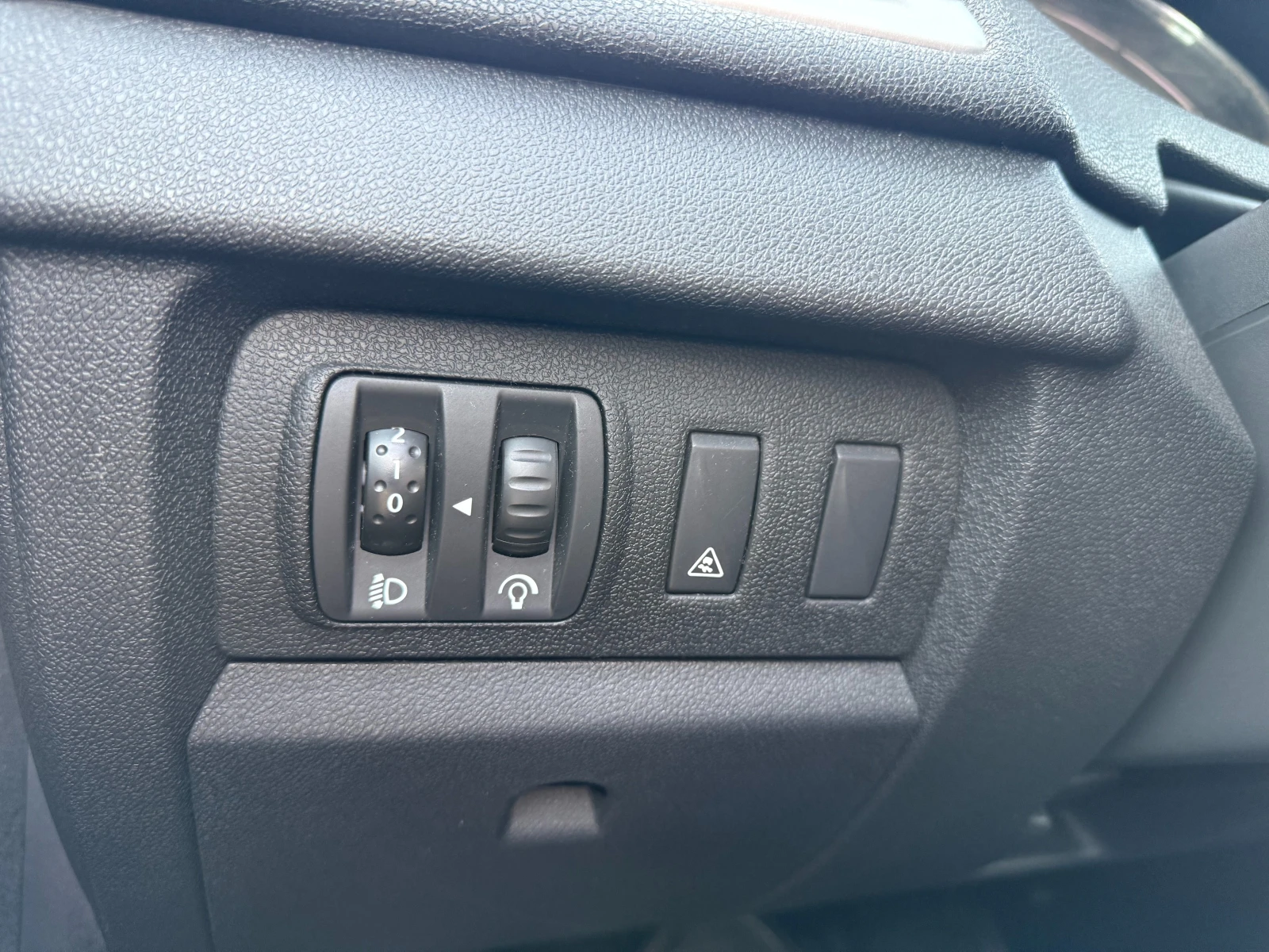 Renault Megane 6 ������ ��������/1.5DCI 110�.�. ��������� | Mobile.bg � ����������� 16