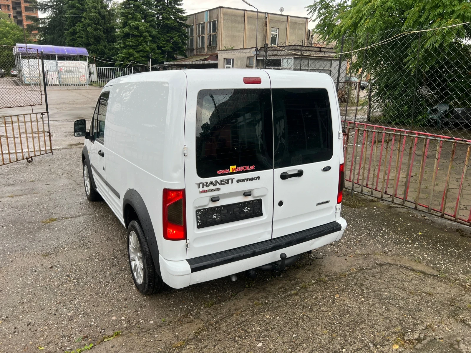 Ford Connect 1.8TDCI Клима , снимка 11 - Автомобили и джипове - 53053431