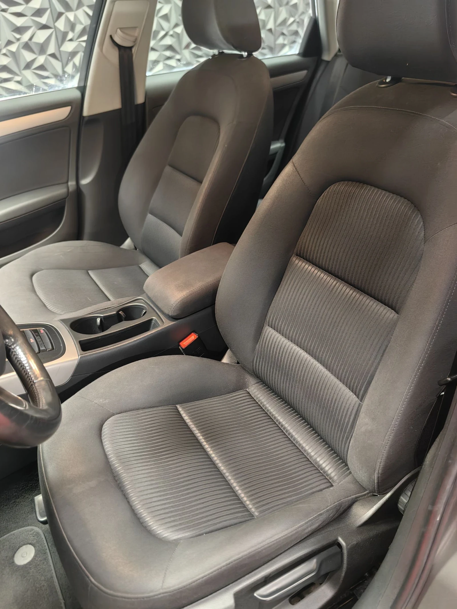 Audi A4 2.0TDI* 143к.с* АВТОМАТ* ТЕМПОМАТ* PORSCHE ZAPAD*  - изображение 7