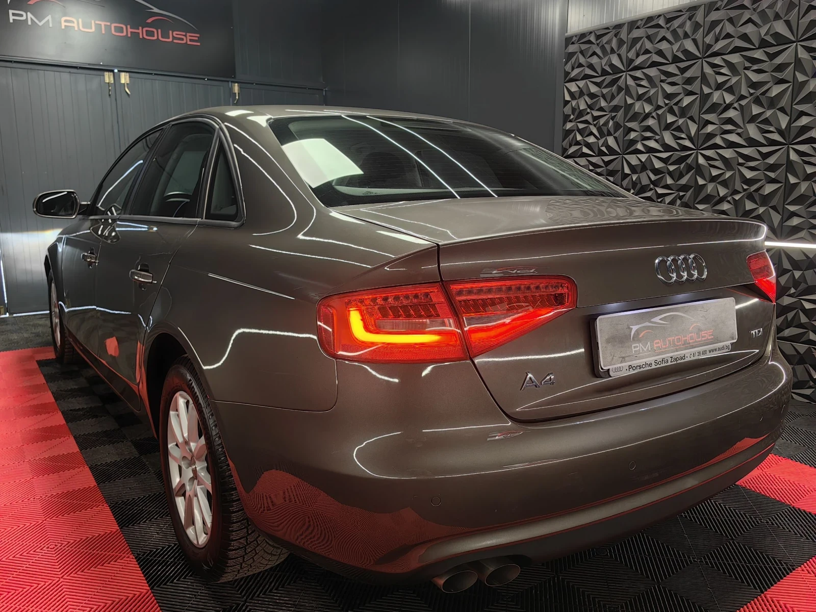 Audi A4 2.0TDI* 143к.с* АВТОМАТ* ТЕМПОМАТ* PORSCHE ZAPAD*  - изображение 3