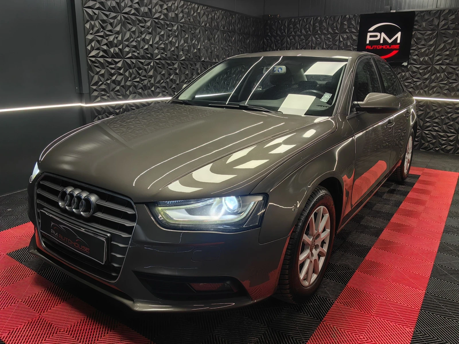 Audi A4 2.0TDI* 143к.с* АВТОМАТ* ТЕМПОМАТ* PORSCHE ZAPAD*  - изображение 2