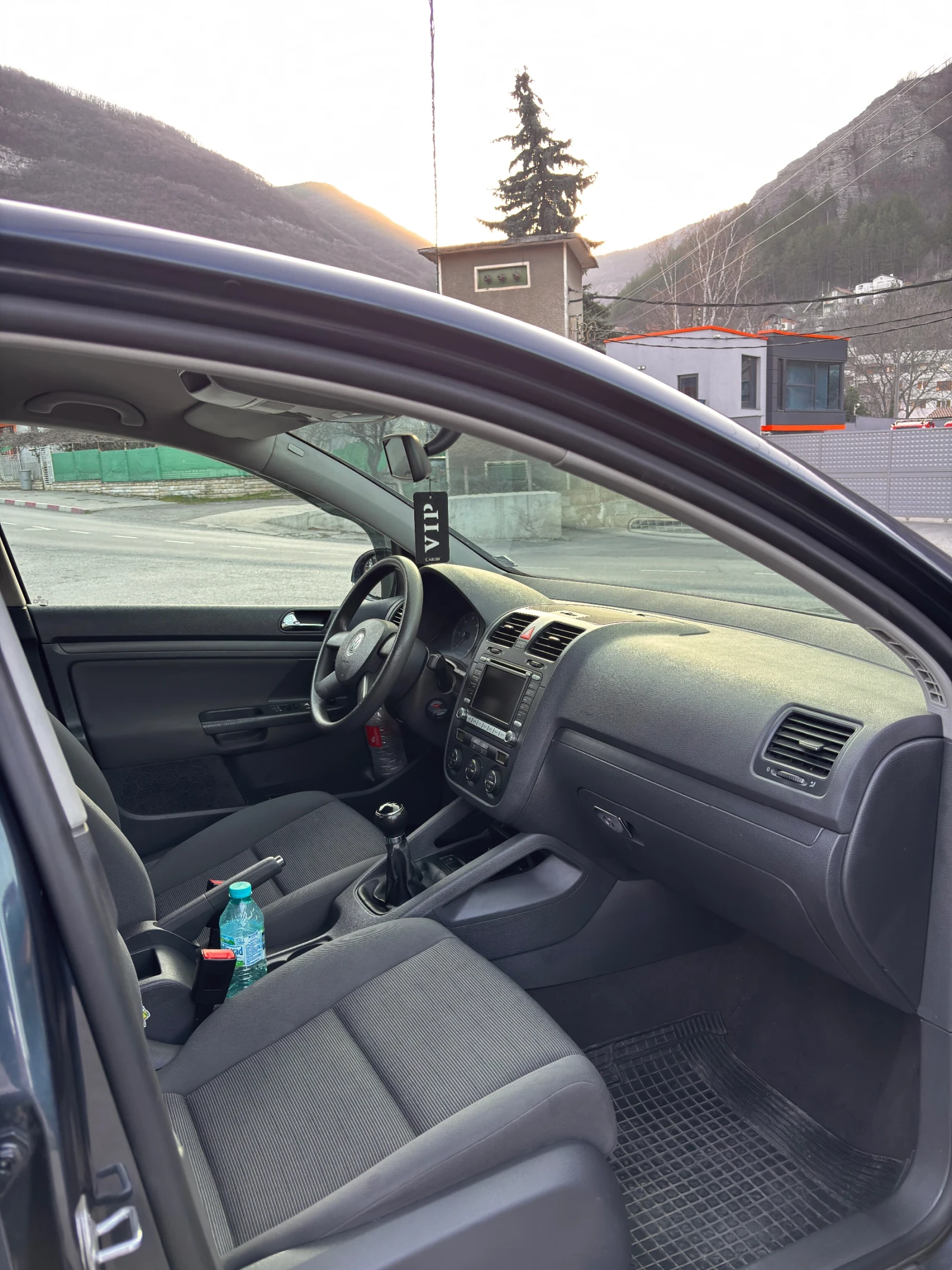 VW Golf, снимка 8 - Автомобили и джипове - 53840683