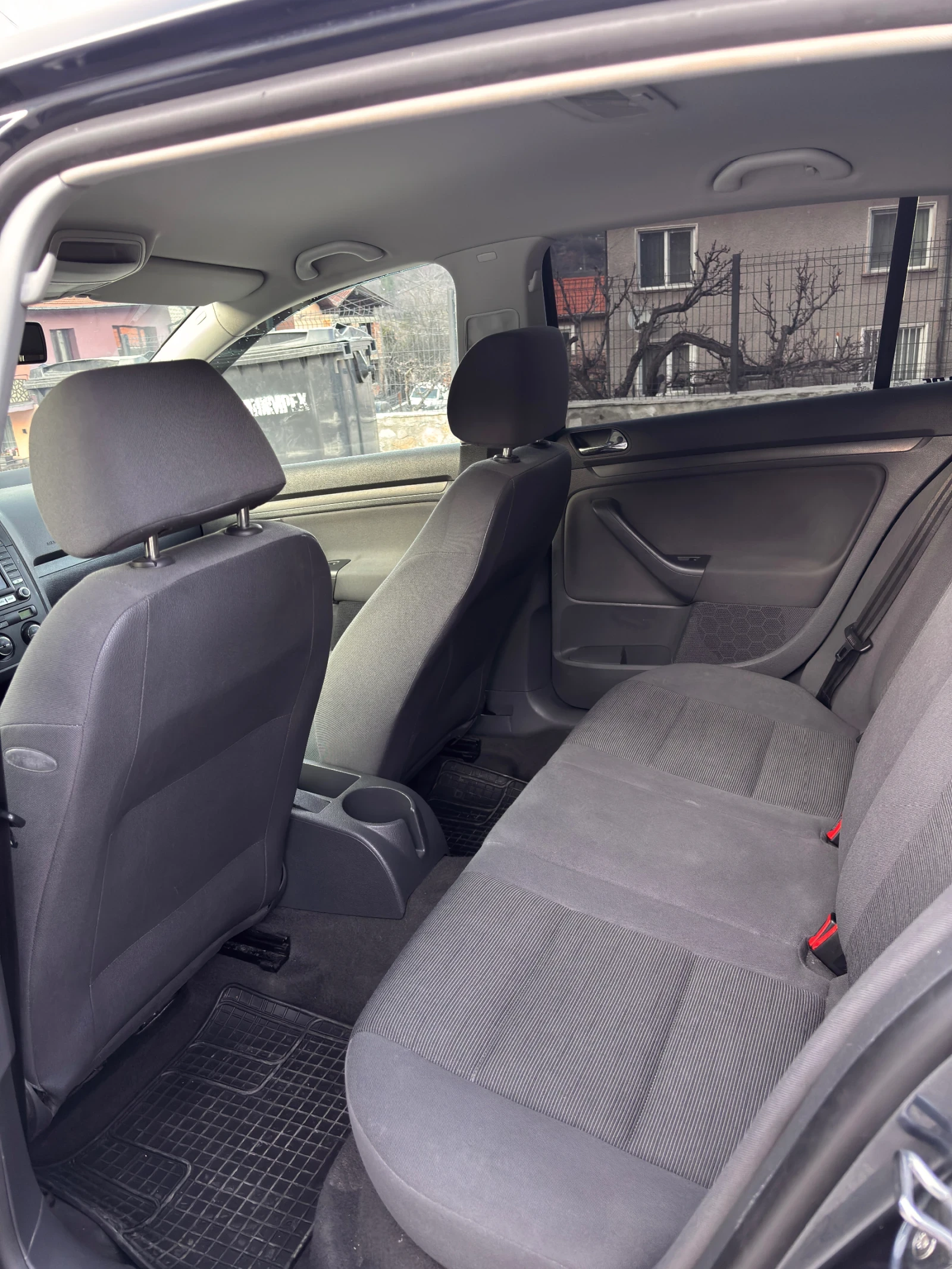 VW Golf, снимка 6 - Автомобили и джипове - 53840683