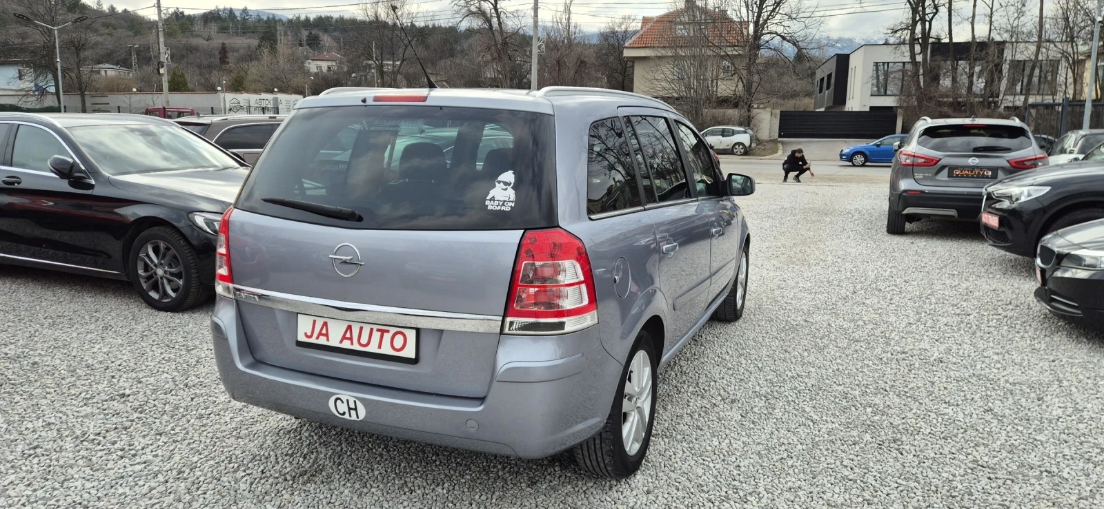 Opel Zafira 1.8-140кс.7места, снимка 6 - Автомобили и джипове - 53928640