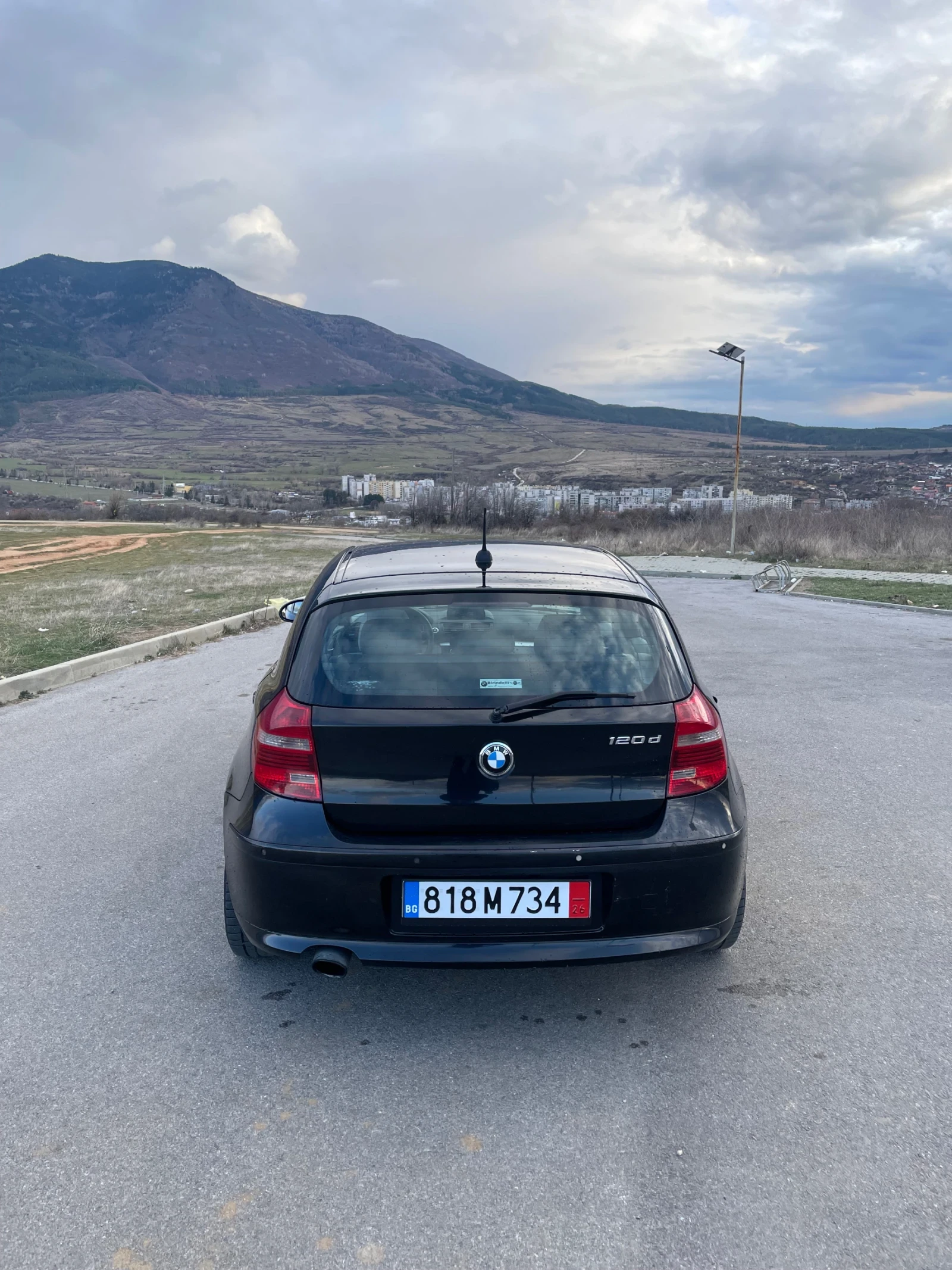 BMW 120 D, снимка 8 - Автомобили и джипове - 53937758