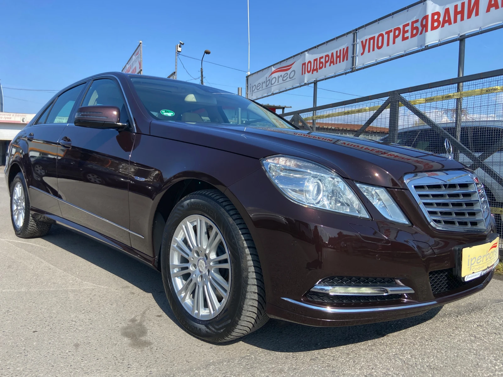 Mercedes-Benz E 300 300cdi-Има видеоклип към обявата!, снимка 3 - Автомобили и джипове - 53974606