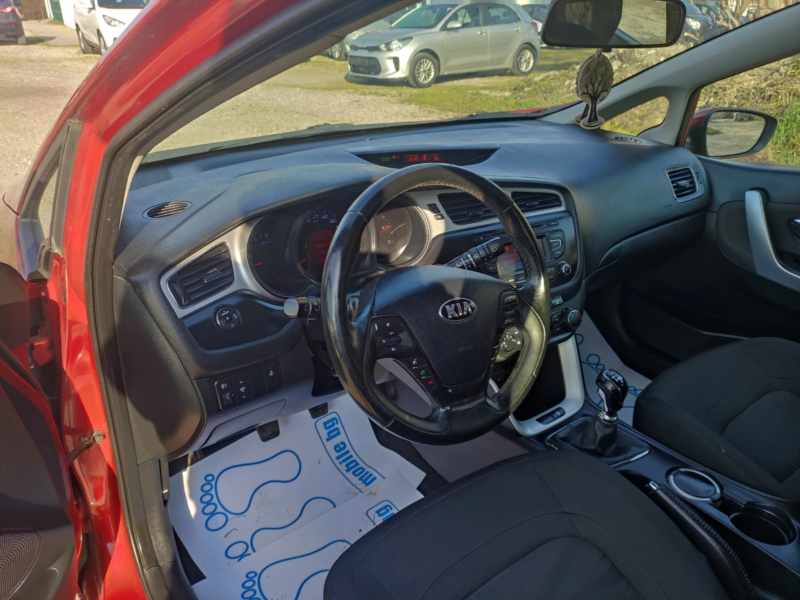 Kia Ceed 1.4  164000km evro 5b, снимка 7 - Автомобили и джипове - 54035229