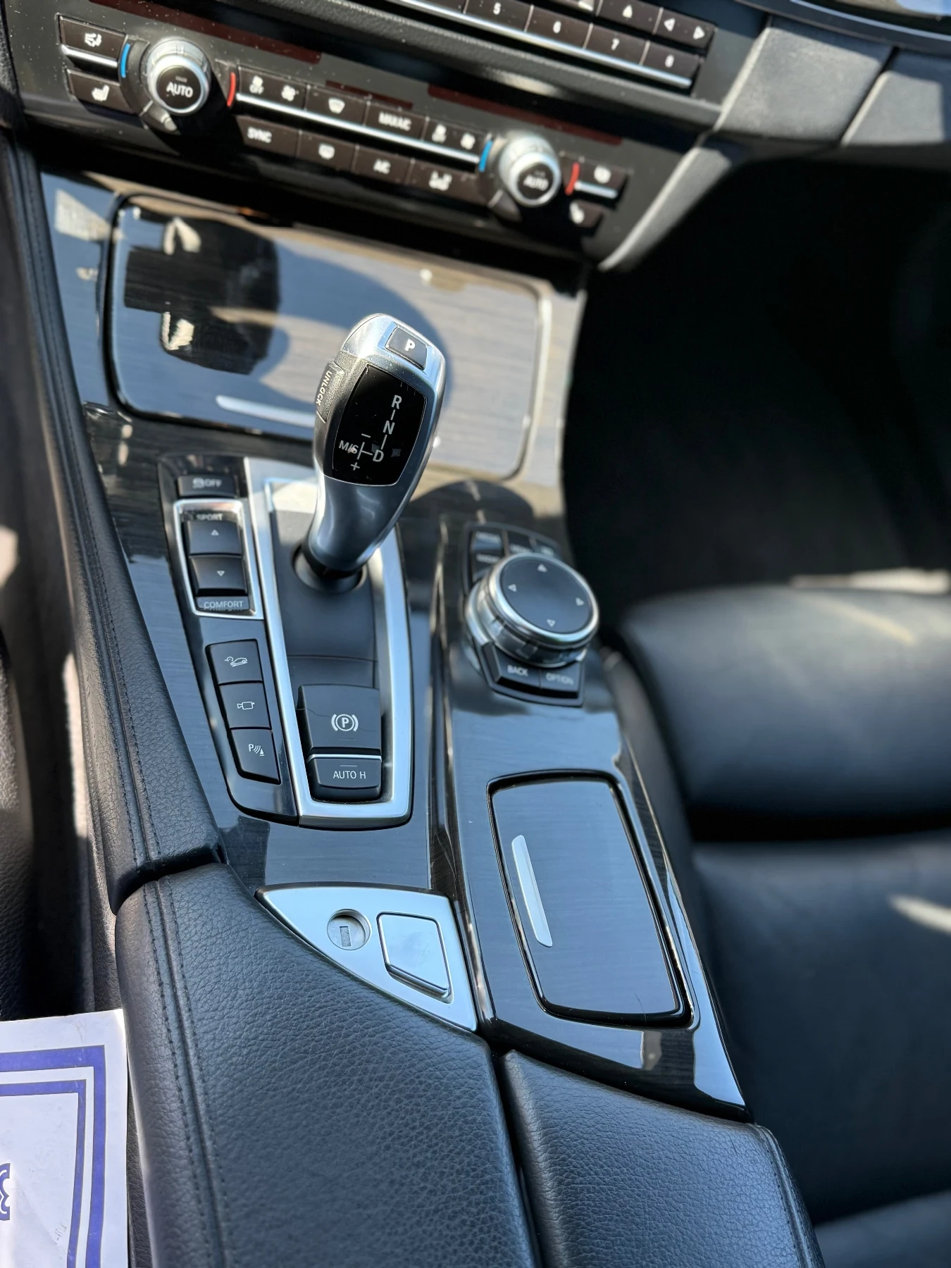 BMW 520, снимка 11 - Автомобили и джипове - 54140652