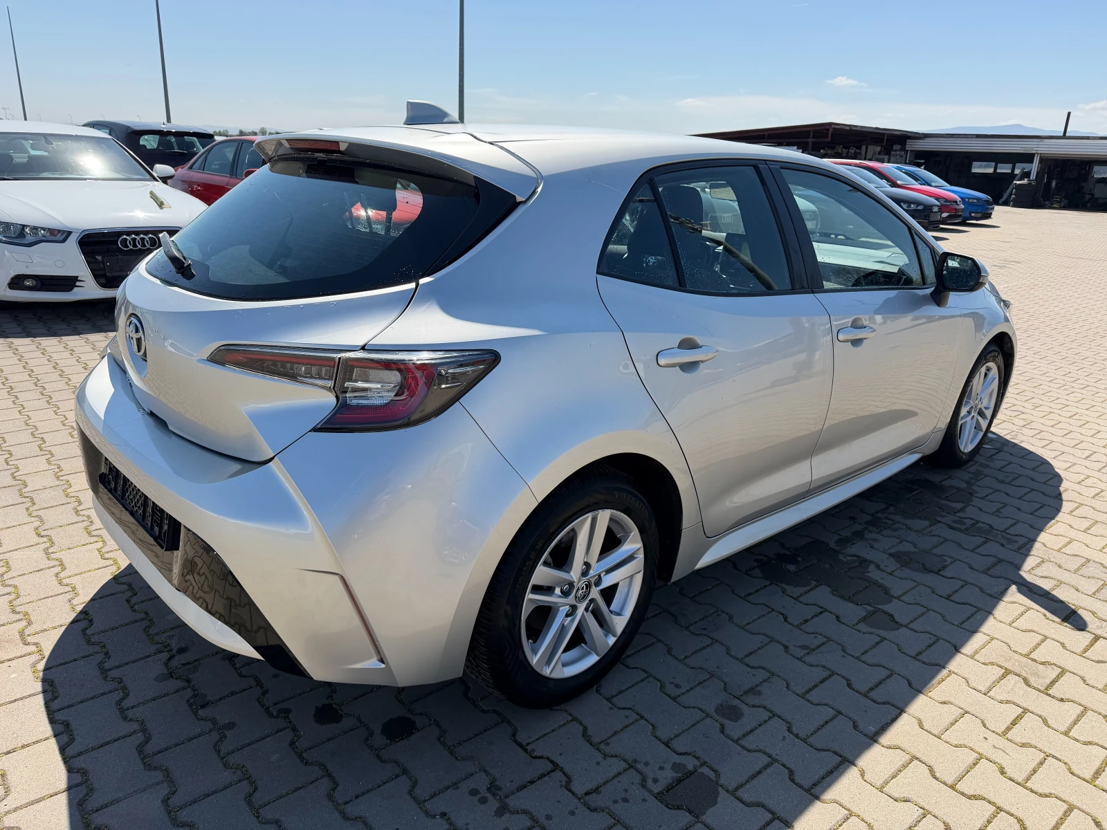 Toyota Corolla 1.2T NAVI/KAMERA EURO 6 | Mobile.bg � ����������� 6