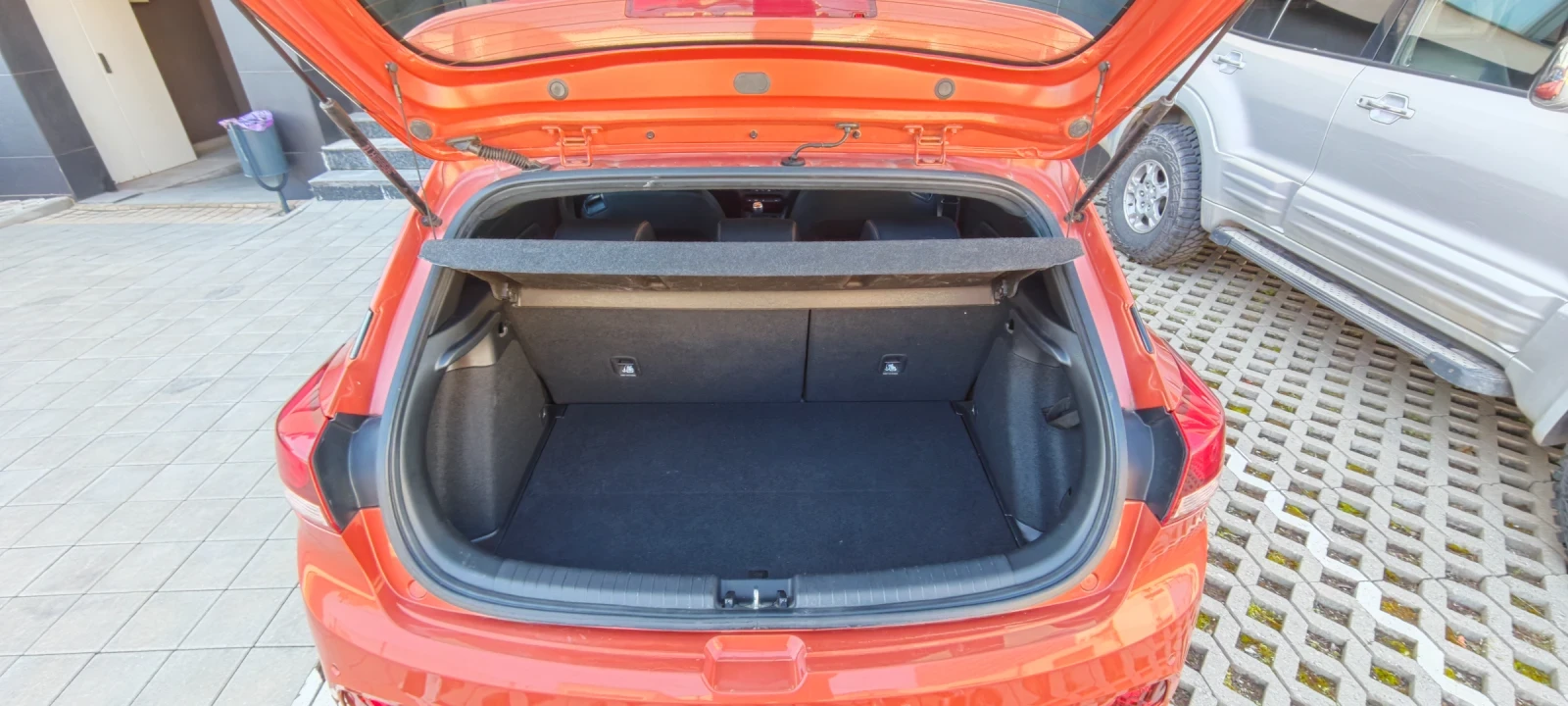 Hyundai I20 1.4, снимка 12 - Автомобили и джипове - 54382919
