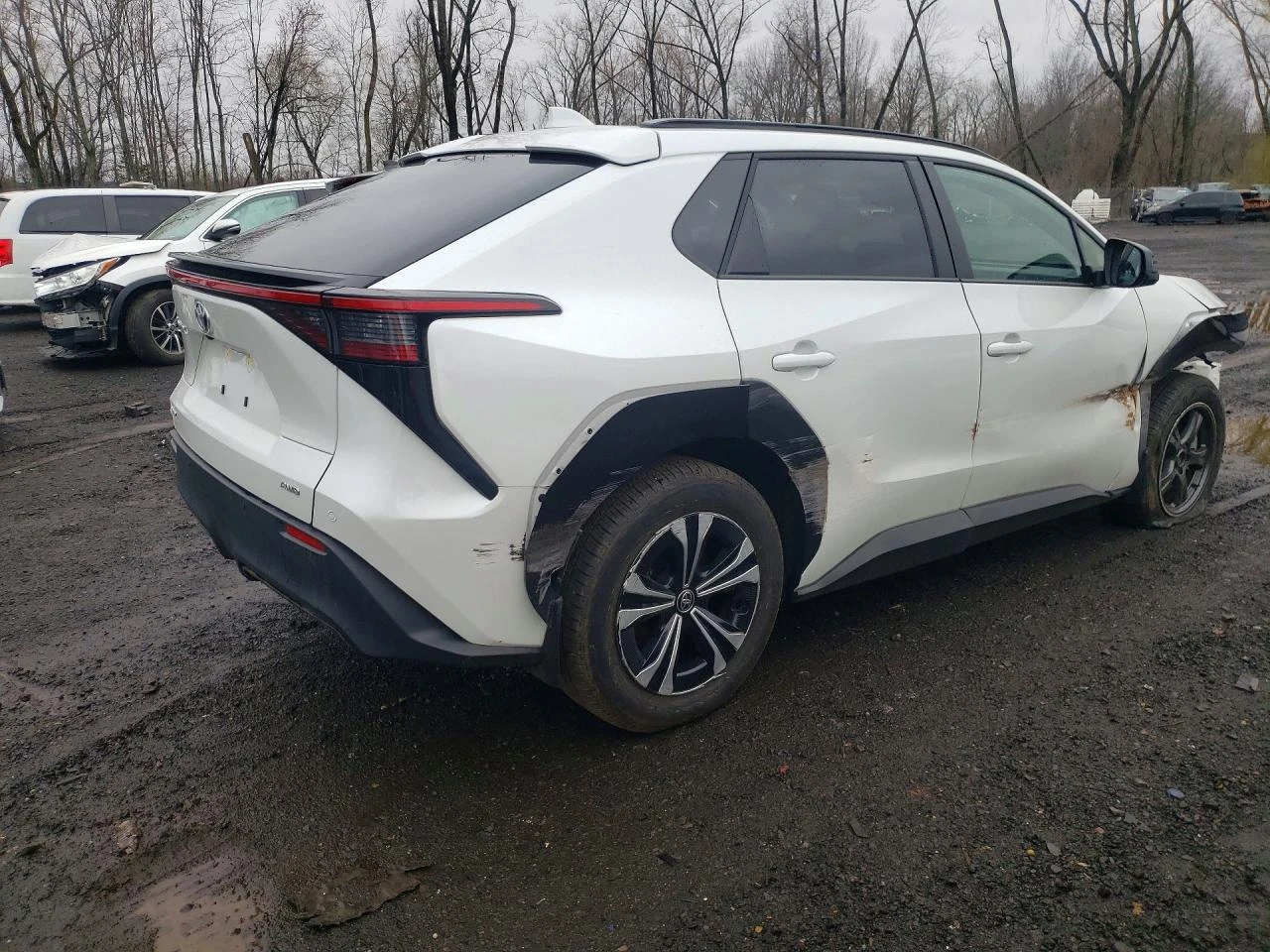 Toyota bZ4X XLE AWD, снимка 3 - Автомобили и джипове - 54397917