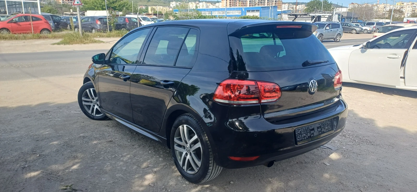 VW Golf АВТОМАТИК, снимка 6 - Автомобили и джипове - 54568963
