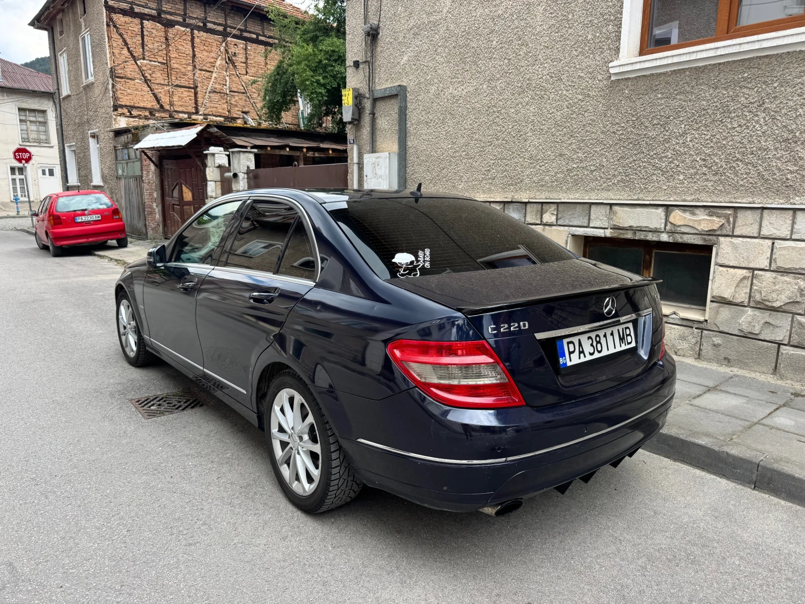 Mercedes-Benz C 220, снимка 4 - Автомобили и джипове - 54987657