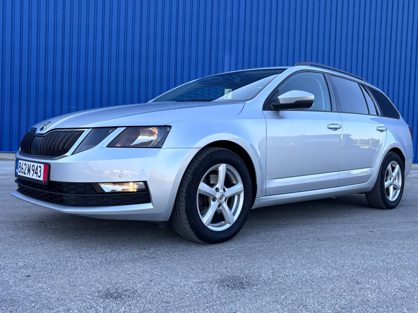 Skoda Octavia 2.0 TDI, снимка 2 - Автомобили и джипове - 55249347