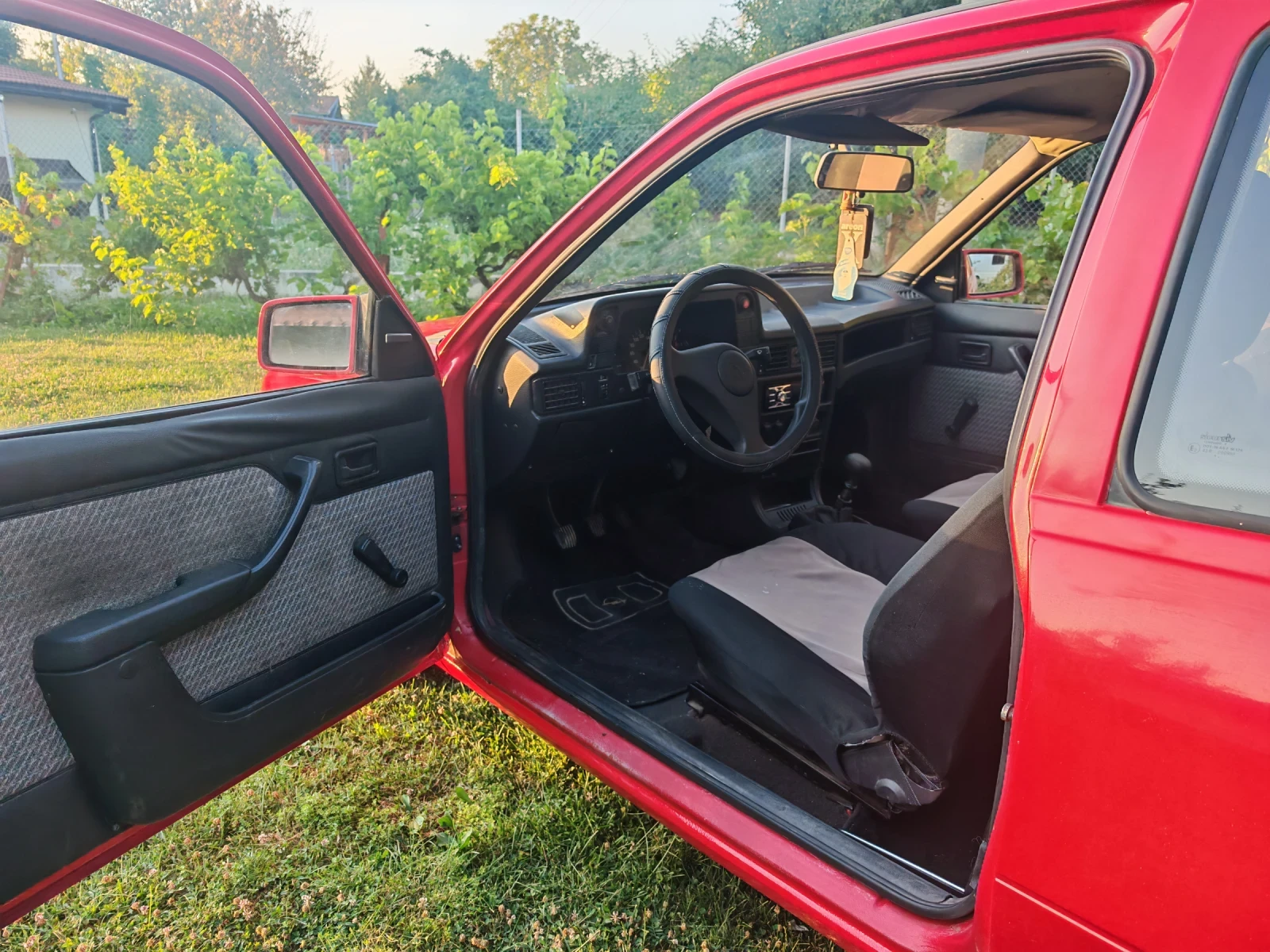 Opel Kadett, снимка 7 - Автомобили и джипове - 55467105