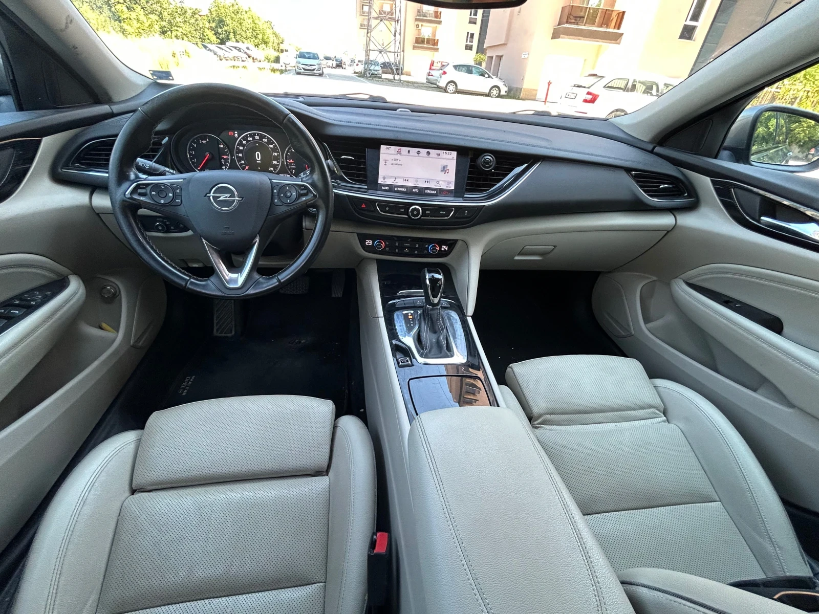 Opel Insignia 2.0 cdti , снимка 7 - Автомобили и джипове - 55619050