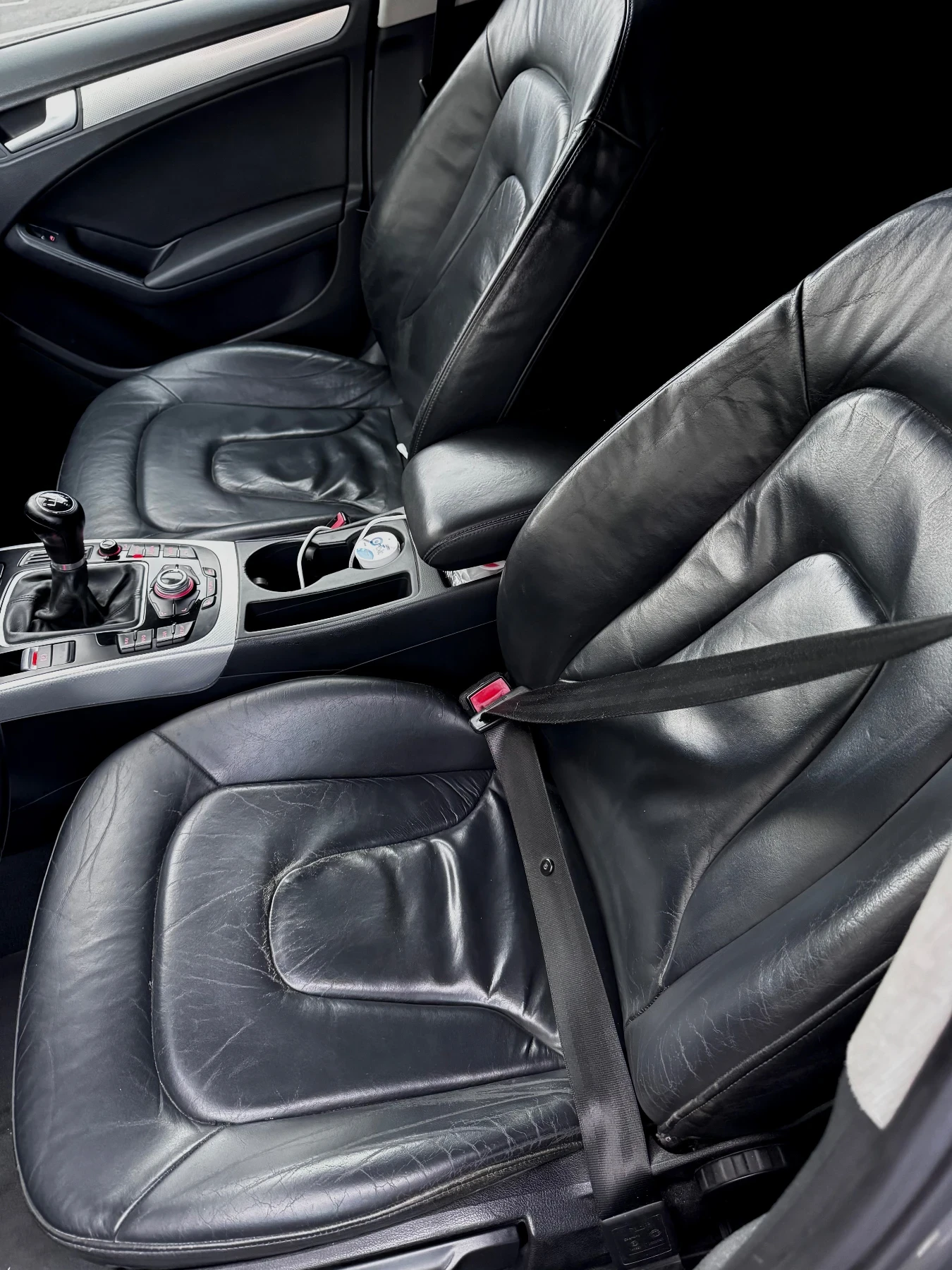 Audi A4 B8 2.0 TDI, снимка 9 - Автомобили и джипове - 56059944