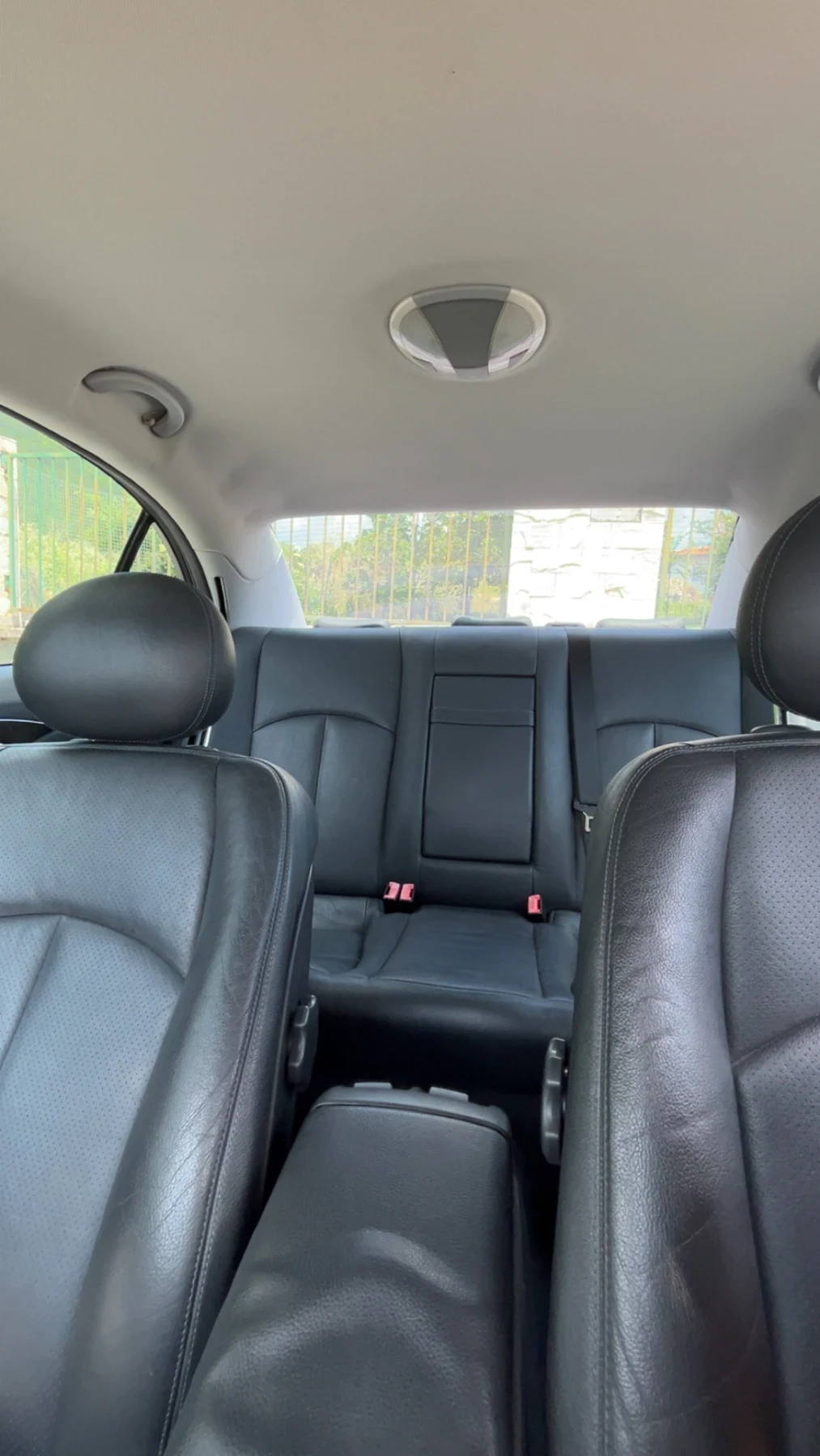 Mercedes-Benz E 270, снимка 11 - Автомобили и джипове - 56525077