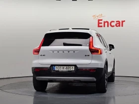 Volvo XC40 2.0 197 hp Automatic, снимка 4