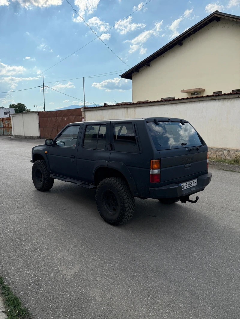 Nissan Terrano Продавам Nissan Terrano 1 Първа регистрация 1996г., снимка 5 - Автомобили и джипове - 52736057