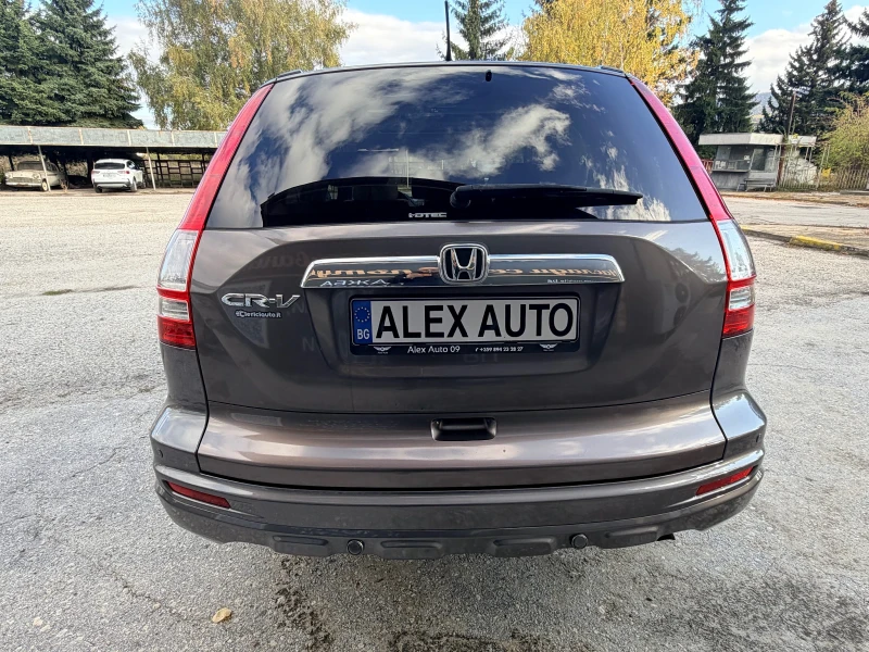 Honda Cr-v  2.2D-150к.с./Автоматик/Панорама/ЛИЗИНГ, снимка 8 - Автомобили и джипове - 52108385