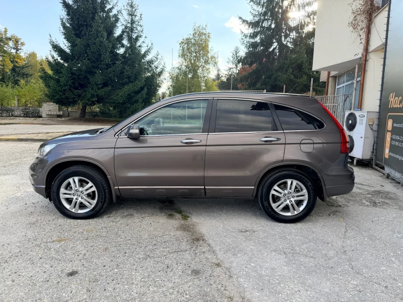 Honda Cr-v  2.2D-150к.с./Автоматик/Панорама/ЛИЗИНГ, снимка 4 - Автомобили и джипове - 52108385