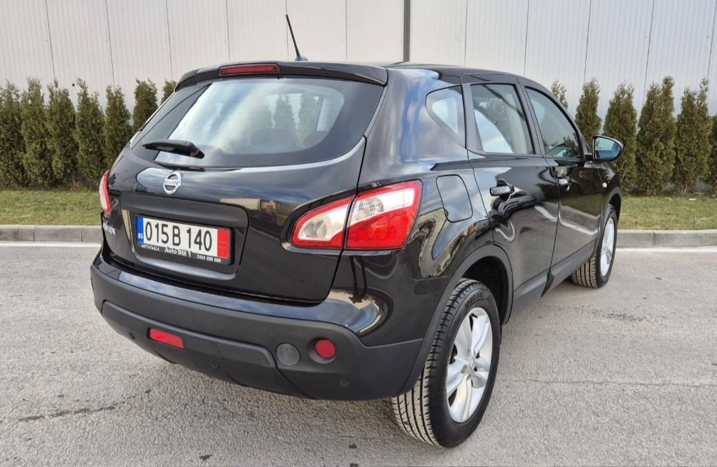 Nissan Qashqai 2.0i - изображение 5