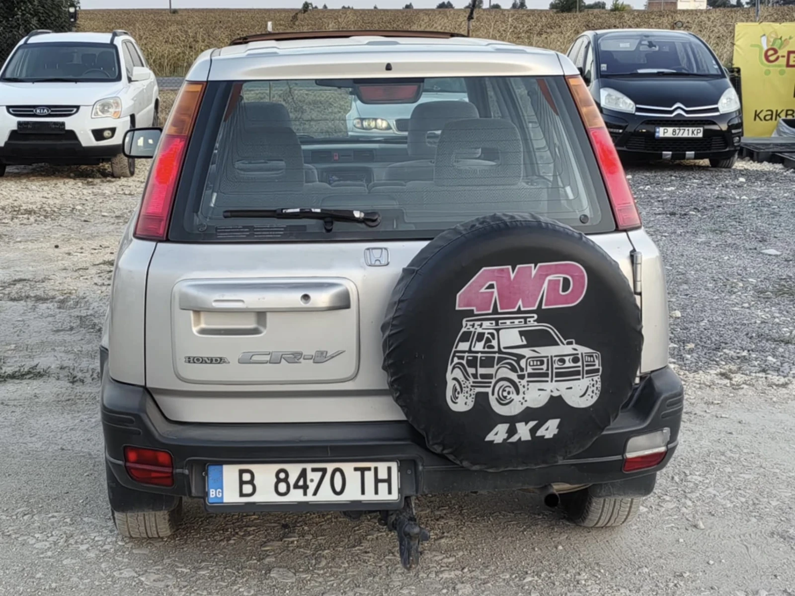 Honda Cr-v 2.0i 127HP / 4Х4 / ВСИЧКО ПЛАТЕНО - изображение 5