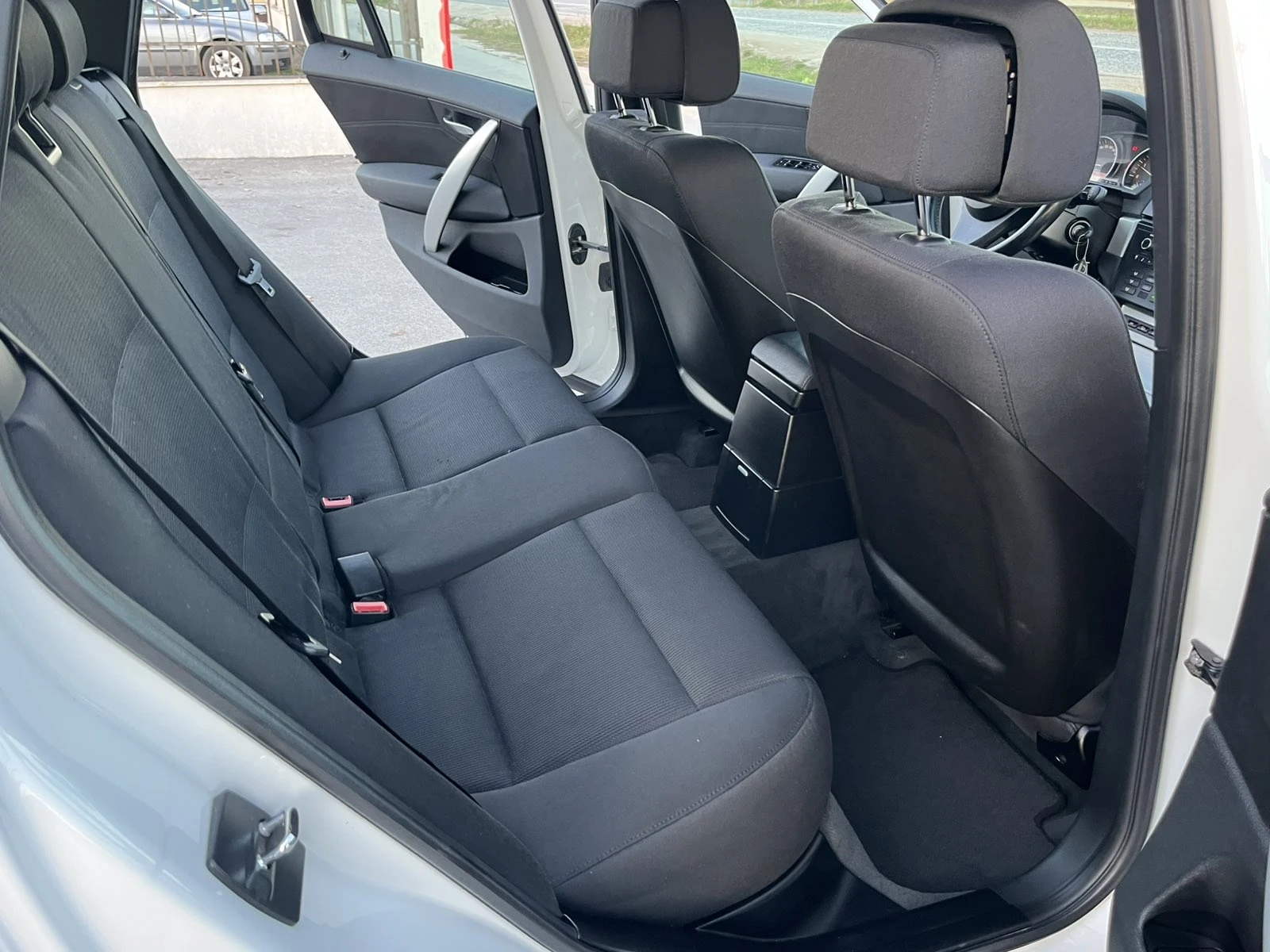 BMW X3 FACE 2.0TDI 177кс 6 СКОРОСТИ EURO 4 ВНОС ИТАЛИЯ - изображение 10